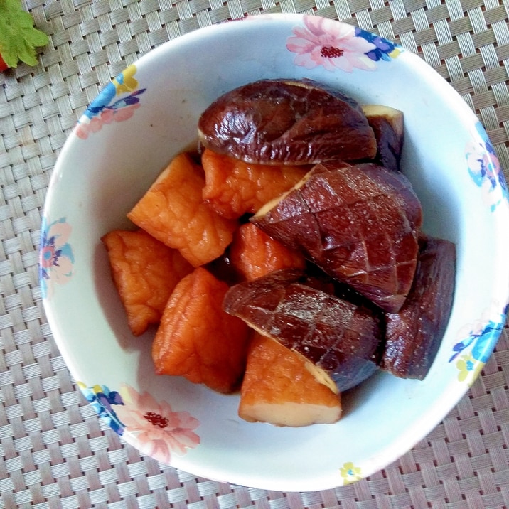 素朴!茄子とさつま揚げの煮物